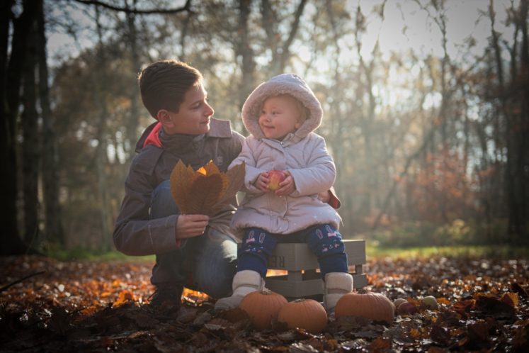 Dorota Squad - Chiltren Hills Forest Family Photo Shoot