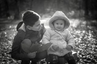 Dorota Squad - Chiltren Hills Forest Family Photo Shoot