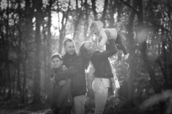 Dorota Squad - Chiltren Hills Forest Family Photo Shoot
