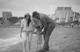Wiesia, Des&Scarlett at Southend on Sea