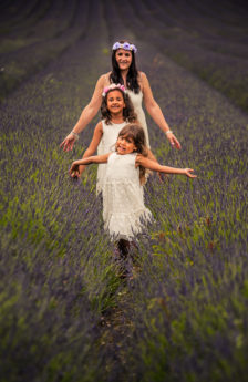 Wiesia, Scarlett and Leia-May